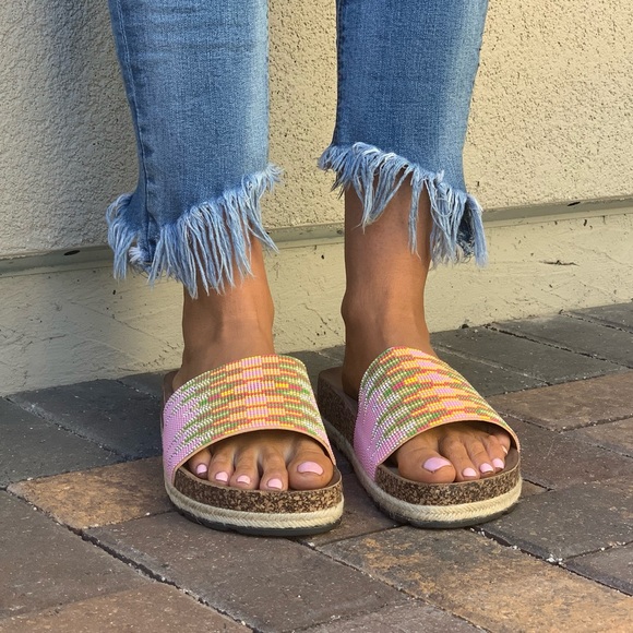 Boho Pink Rhinestone Espadrille Platform Sandal - Picture 3 of 3